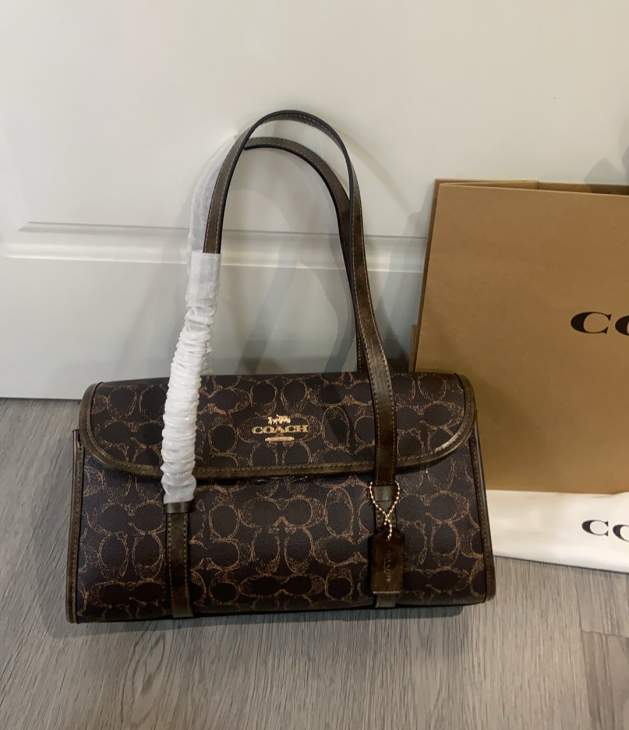 Picture of Coach Handbags _SKUfw235755788fw